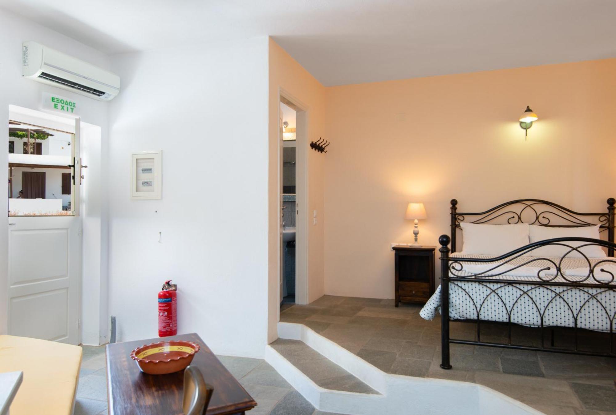 Mare Nostrum Studios Kamares  Exteriér fotografie